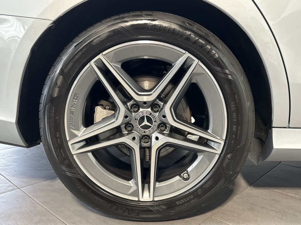 Mercedes-Benz E 300 2022