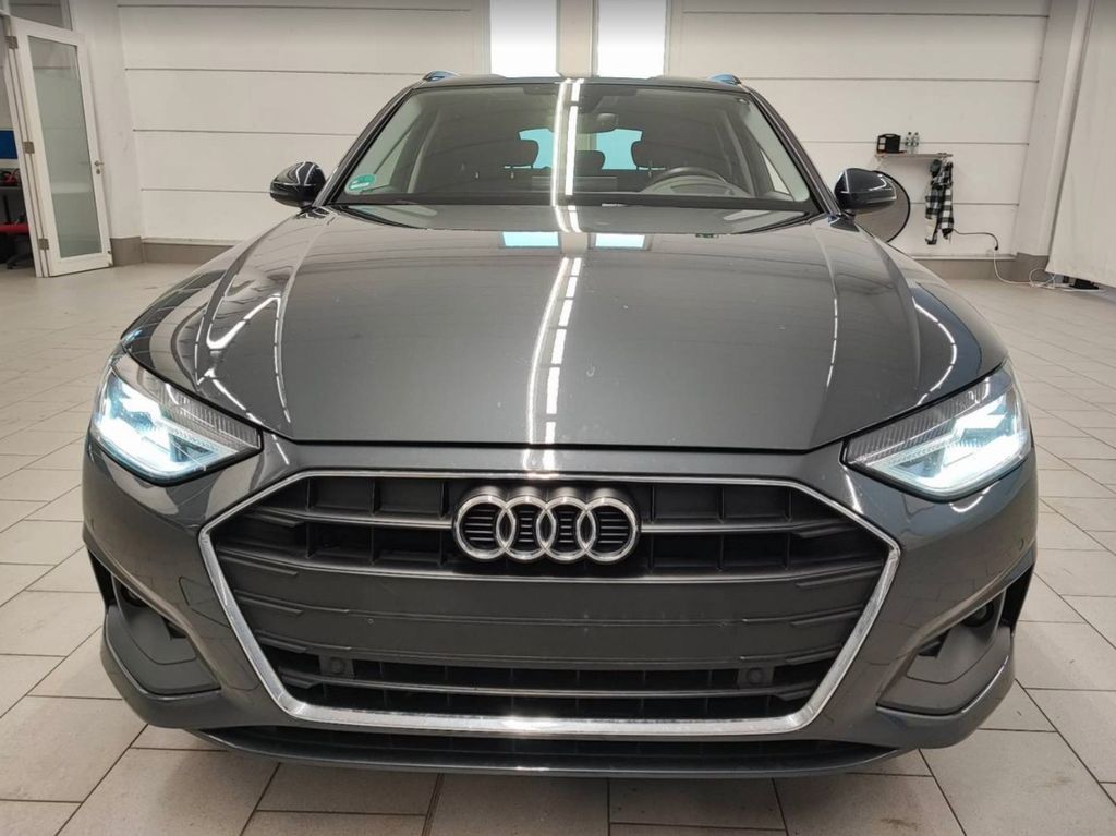 Audi A4 2021