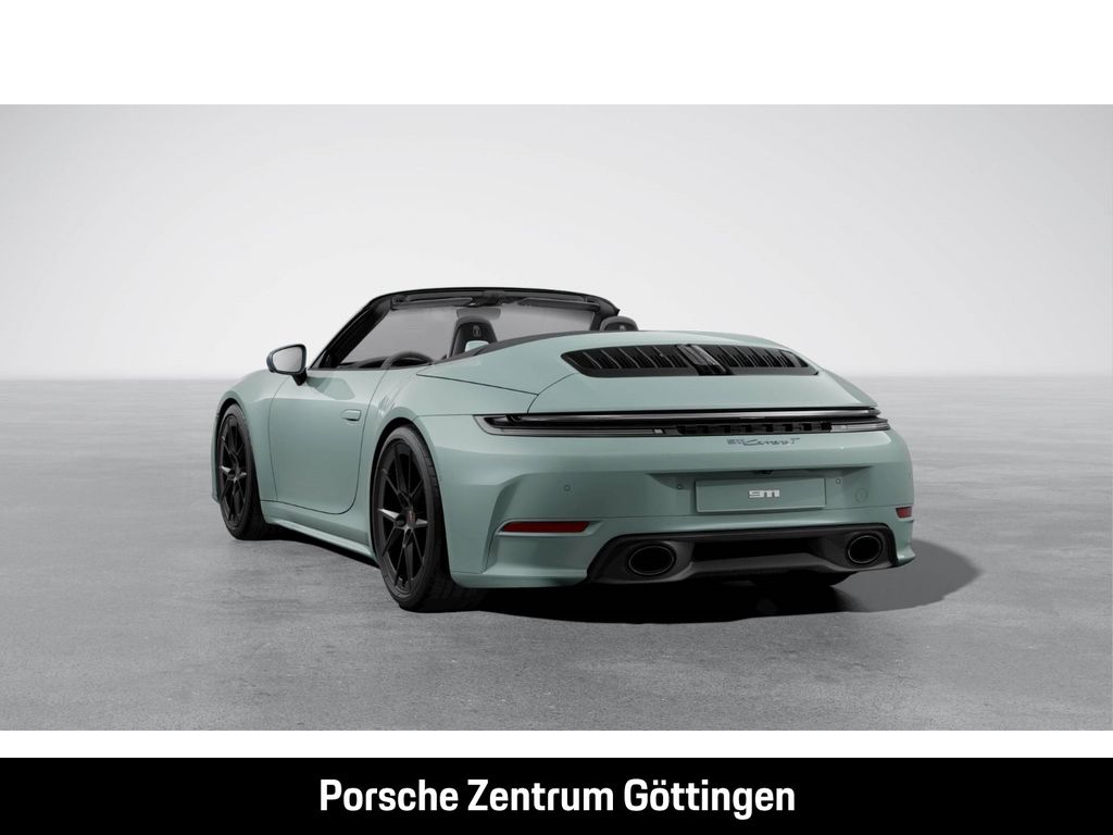Porsche 992 2025