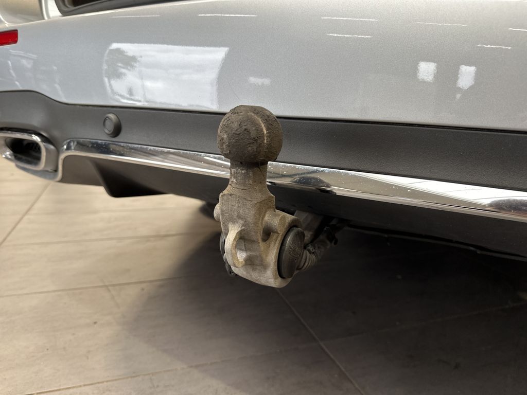 Mercedes-Benz E 300 2022