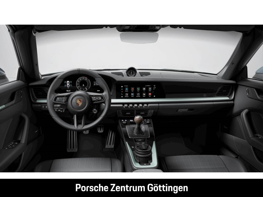 Porsche 992 2025