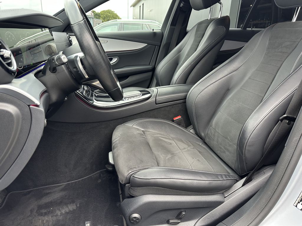 Mercedes-Benz E 300 2022