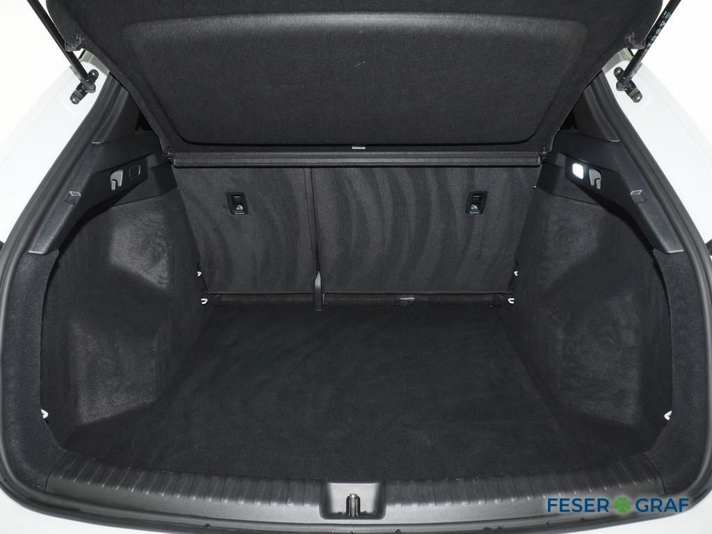 Audi Q4 2022