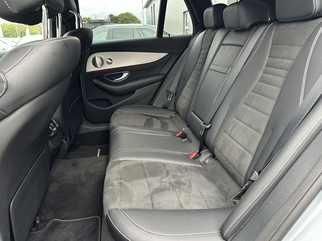 Mercedes-Benz E 300 2022