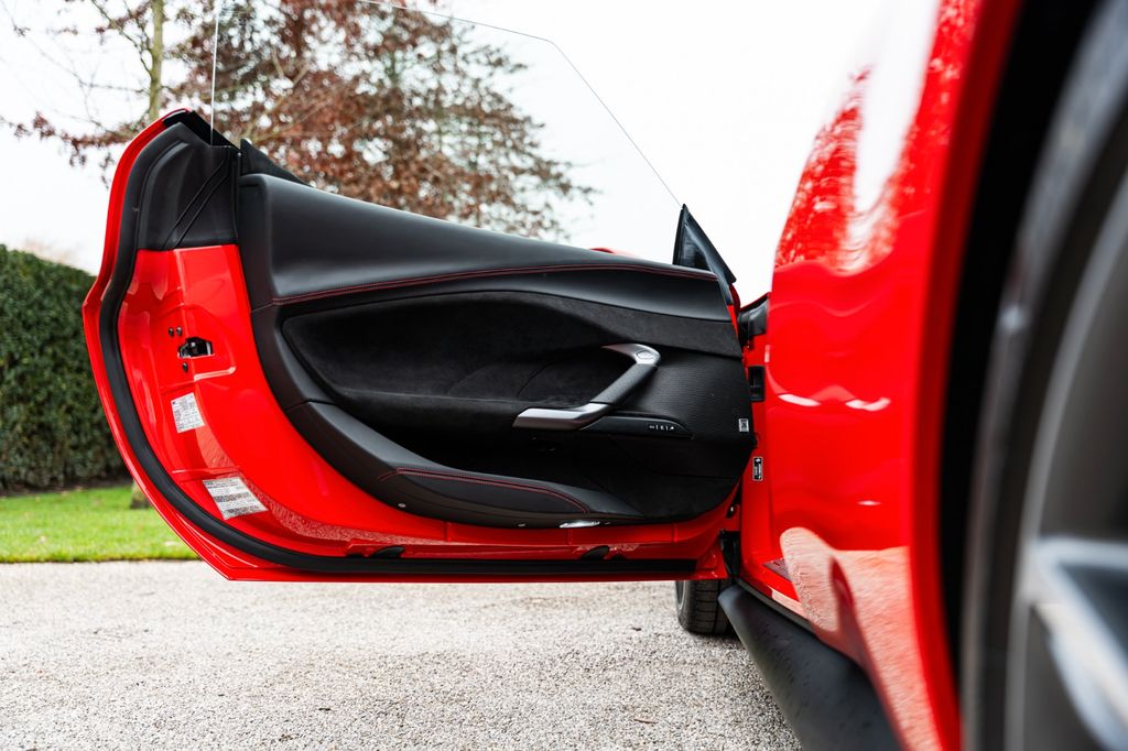 Ferrari 296 GTB 2024