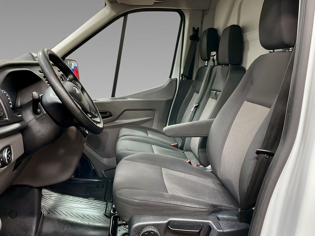 Ford Transit 2022