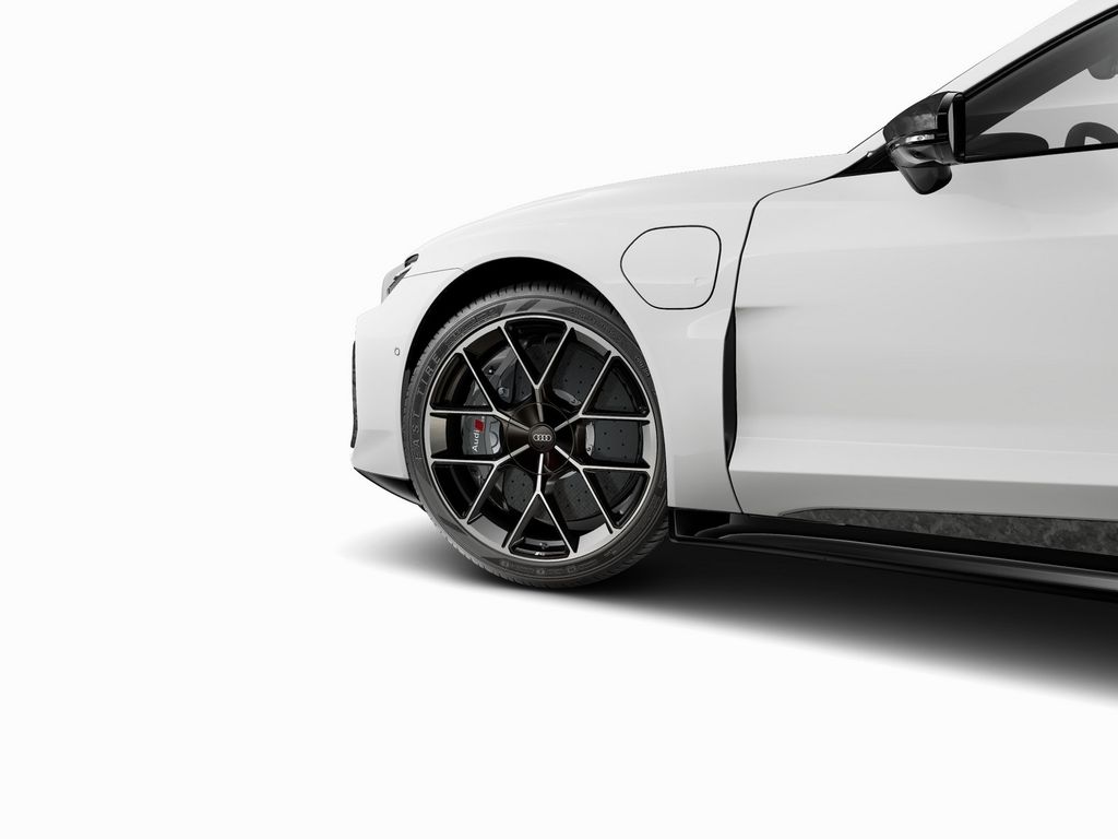 Audi RS e-tron GT 2024