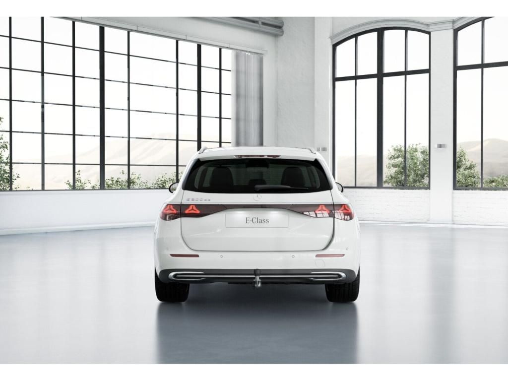 Mercedes-Benz E 300 2025