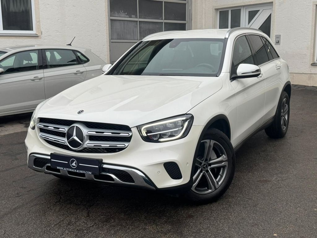 Mercedes-Benz GLC 300 2020