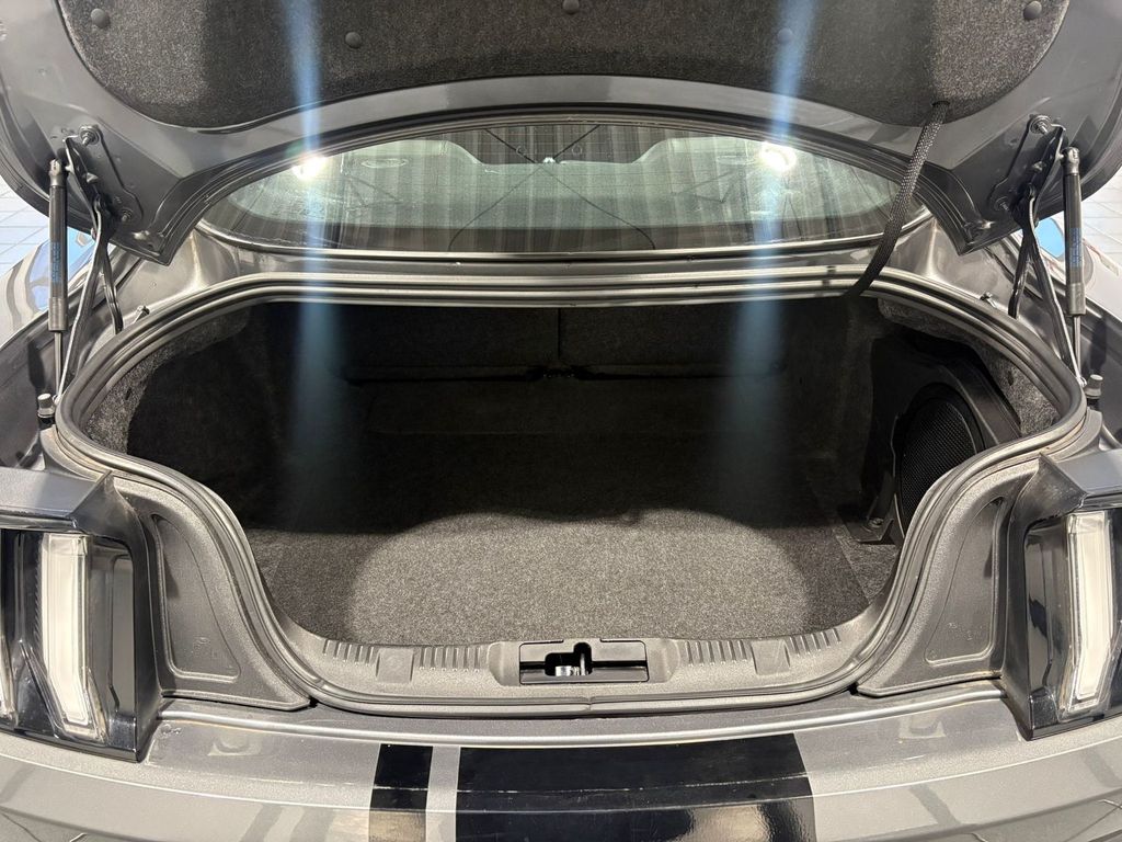 Ford Mustang 2022
