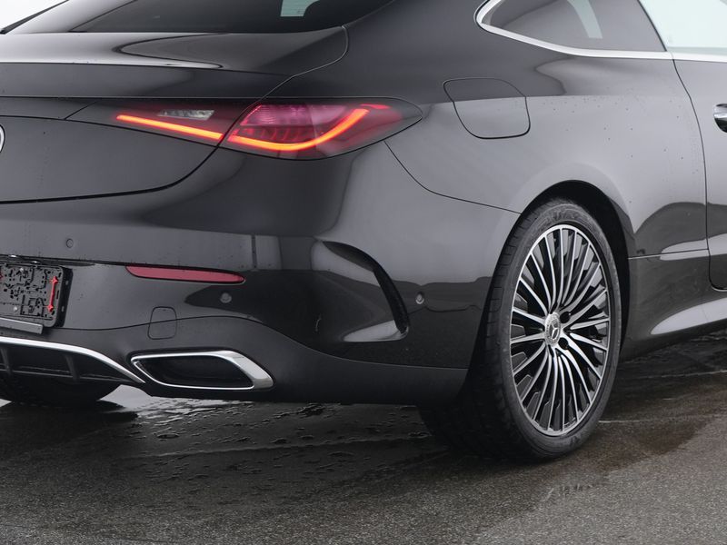 Mercedes-Benz CLE 180 2025