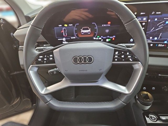 Audi Q6 e-tron 2025