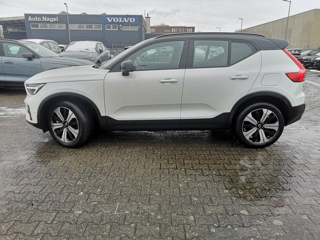 Volvo XC40 2023