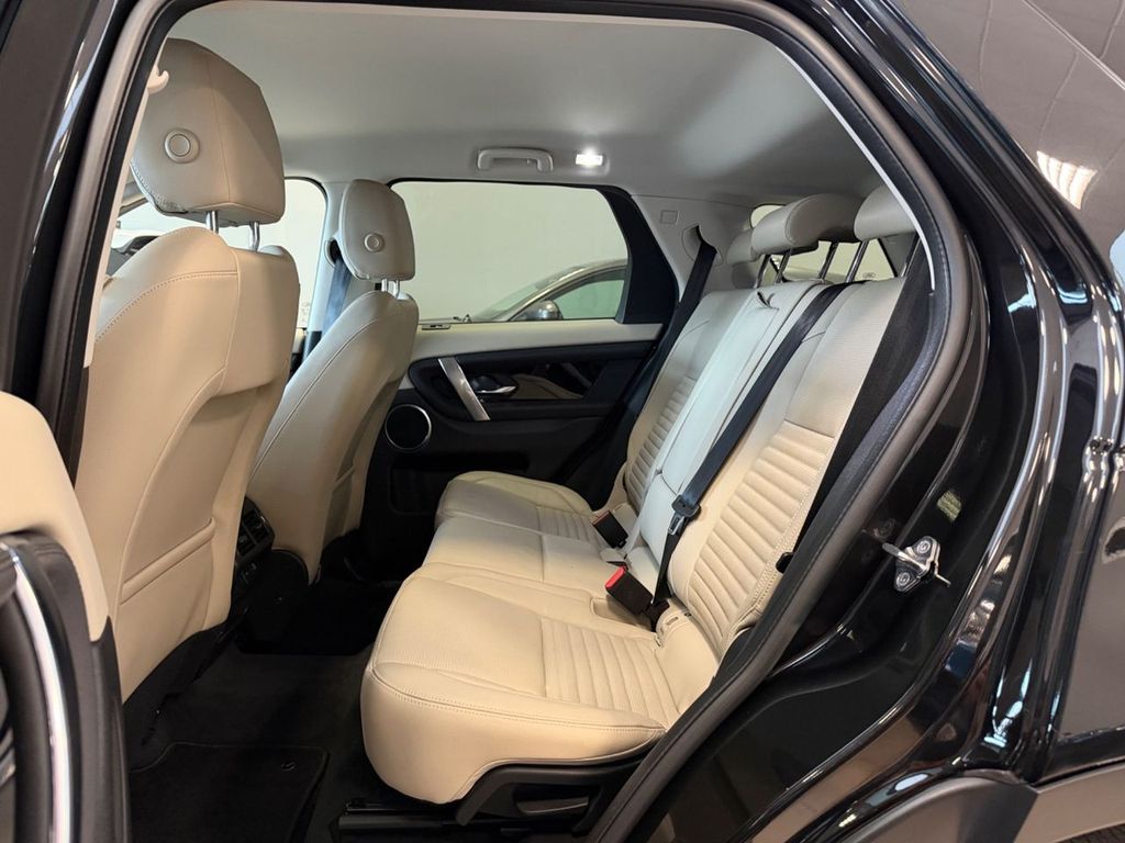 Land Rover Discovery Sport 2022