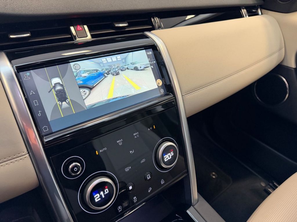 Land Rover Discovery Sport 2022