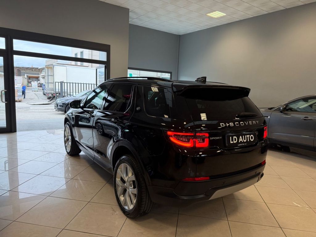 Land Rover Discovery Sport 2022