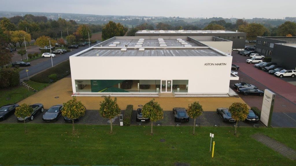 Aston Martin DB11 2022