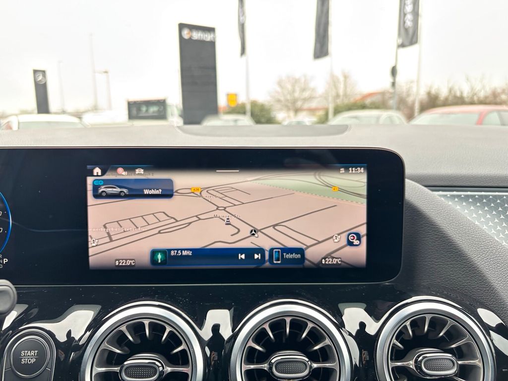 Mercedes-Benz EQA 2024