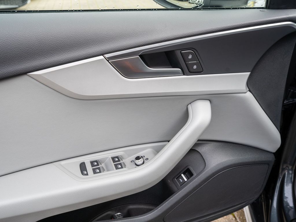 Audi A4 Allroad 2023