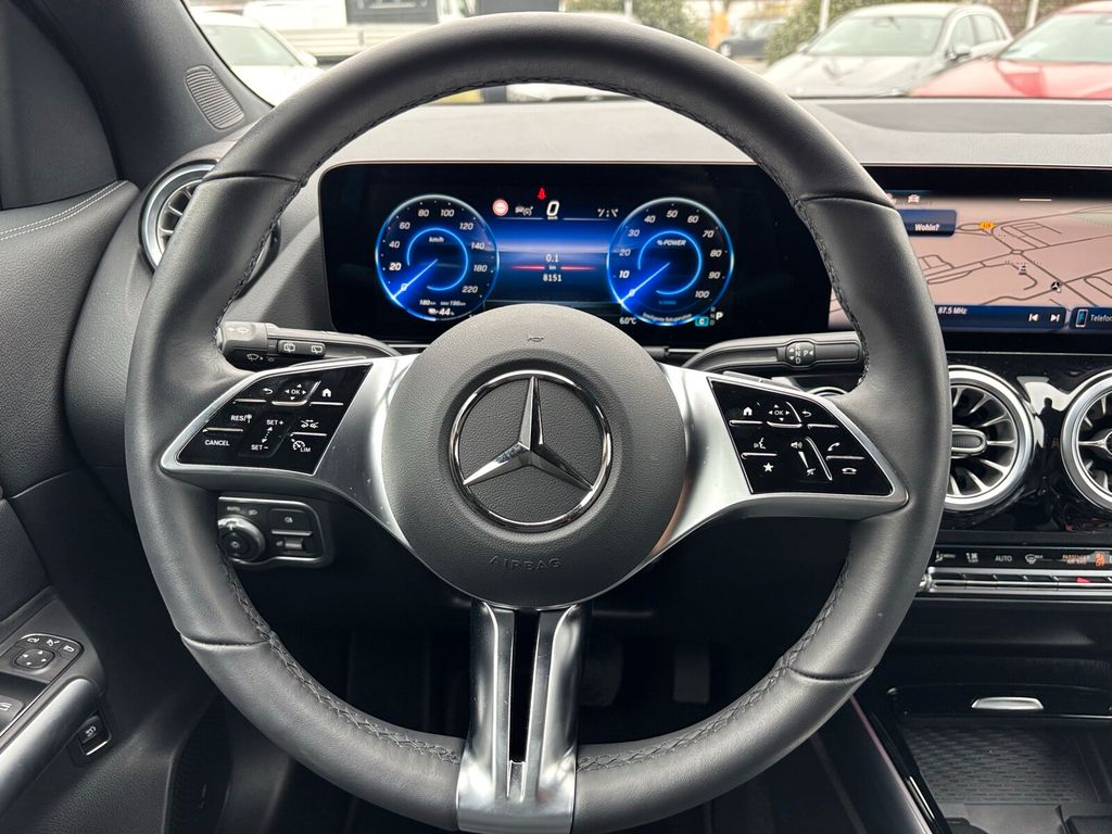 Mercedes-Benz EQA 2024