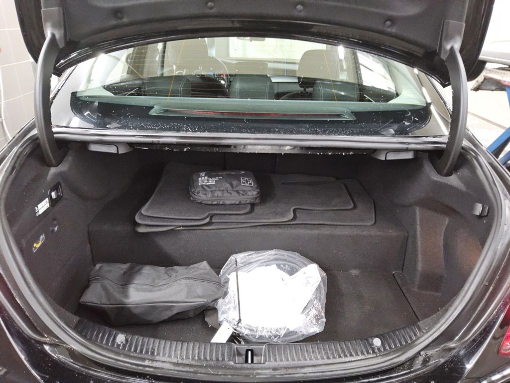 Mercedes-Benz C 300 2020
