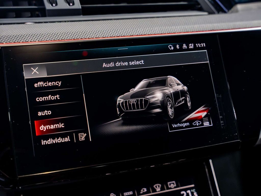 Audi e-tron 2022