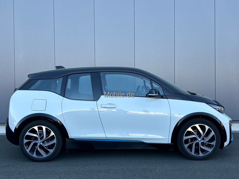 BMW i3 2022