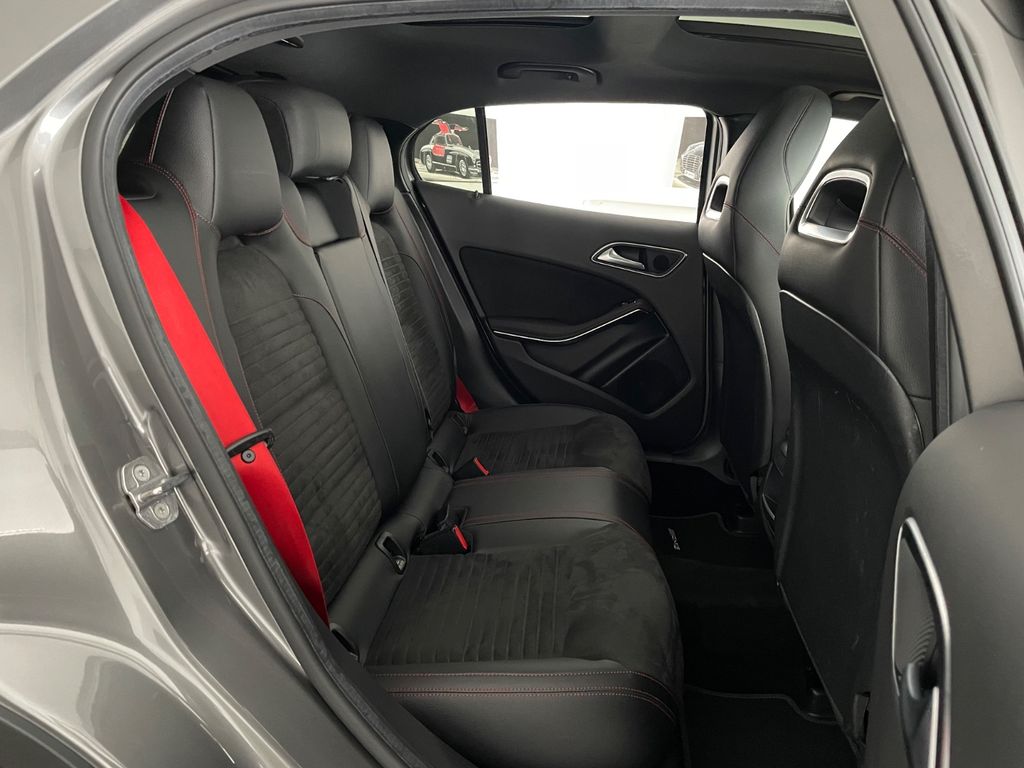 Mercedes-Benz GLA 45 AMG 2018