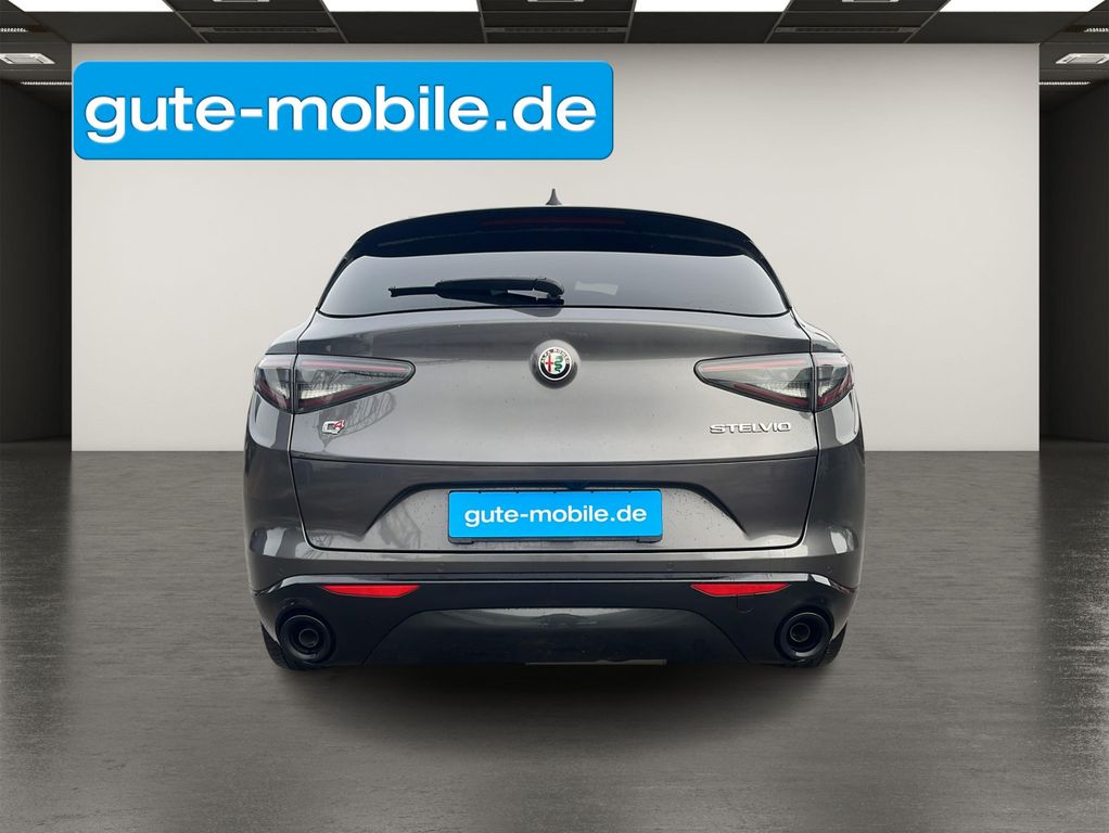 Alfa Romeo Stelvio 2023