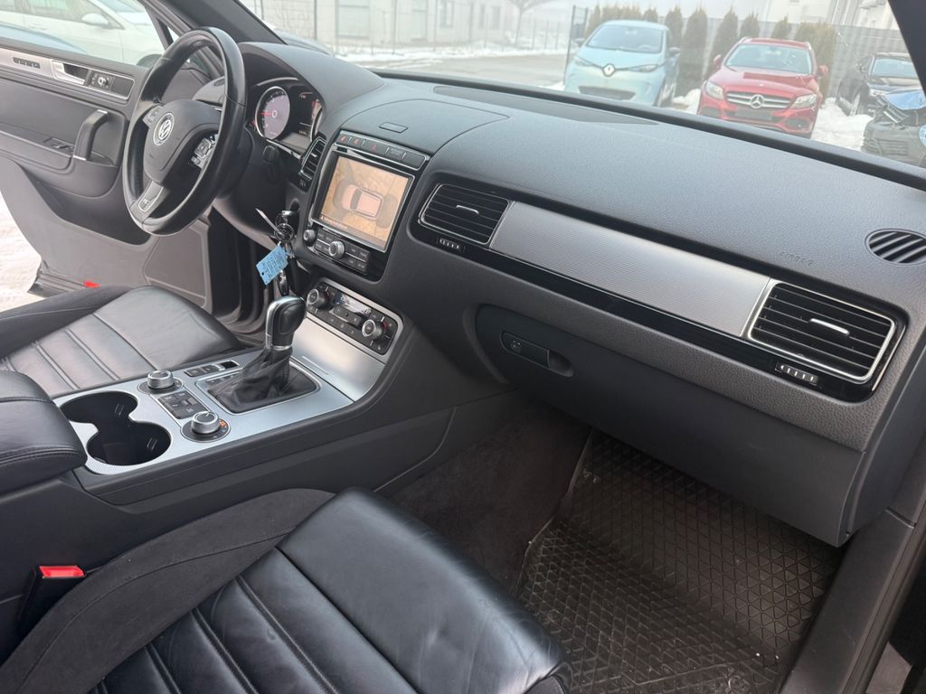 Volkswagen Touareg 2016