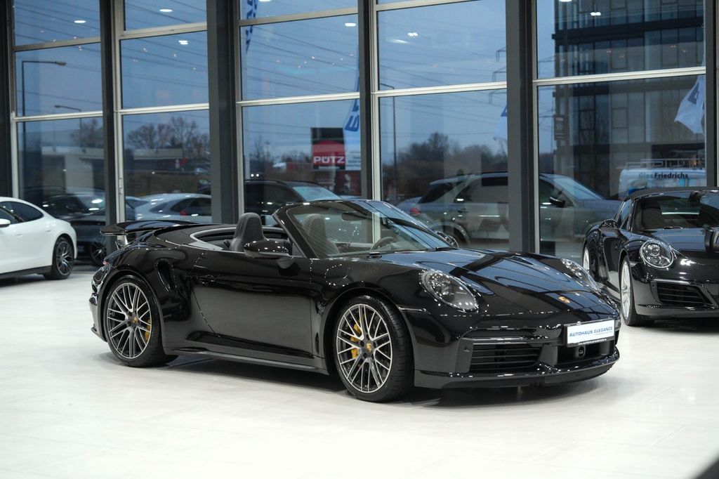 Porsche 992 2024
