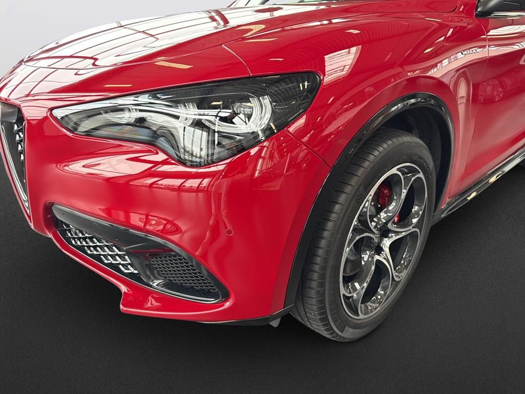Alfa Romeo Stelvio 2025