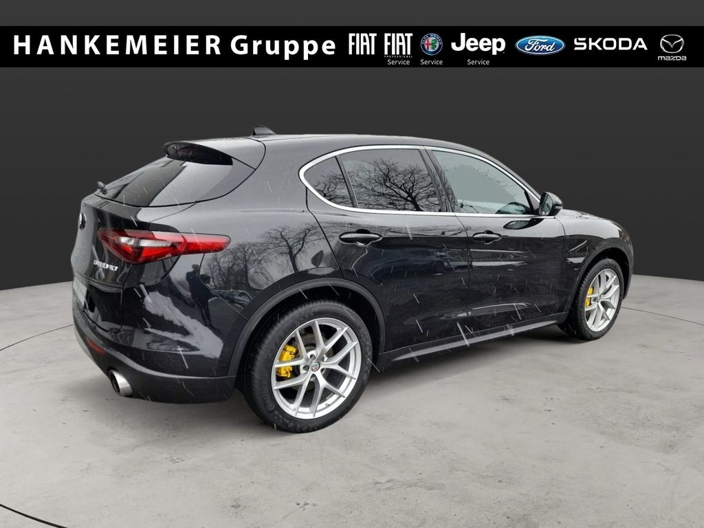 Alfa Romeo Stelvio 2019