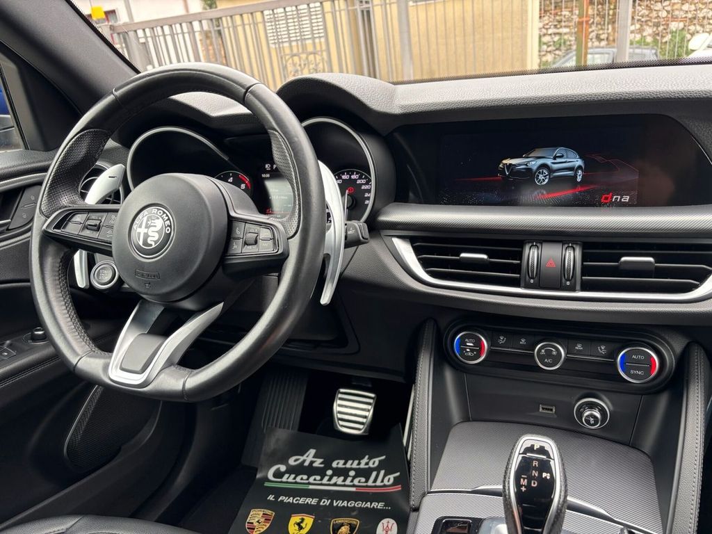 Alfa Romeo Stelvio 2022