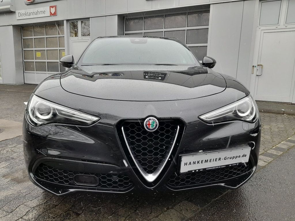 Alfa Romeo Stelvio 2019