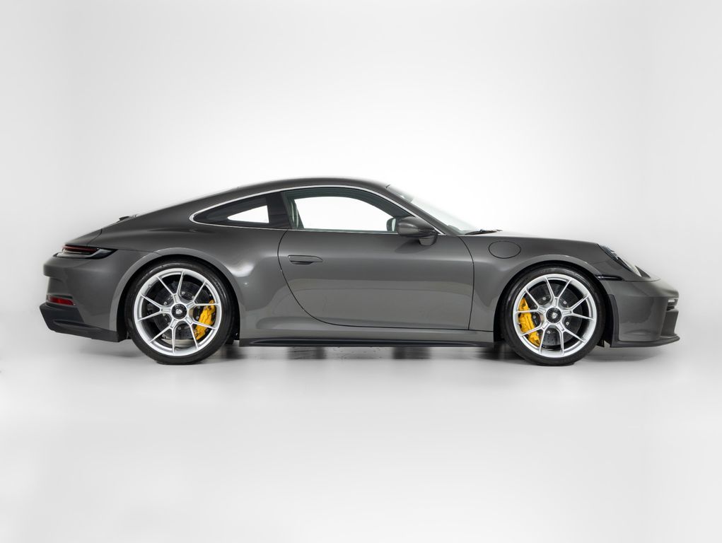 Porsche 992 2022