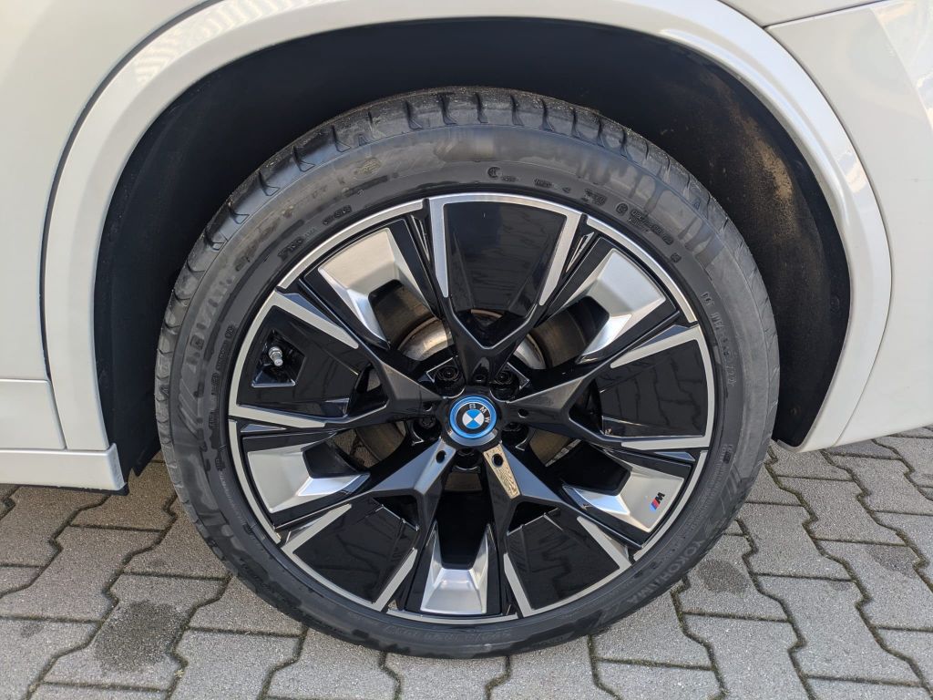 BMW iX3 2022