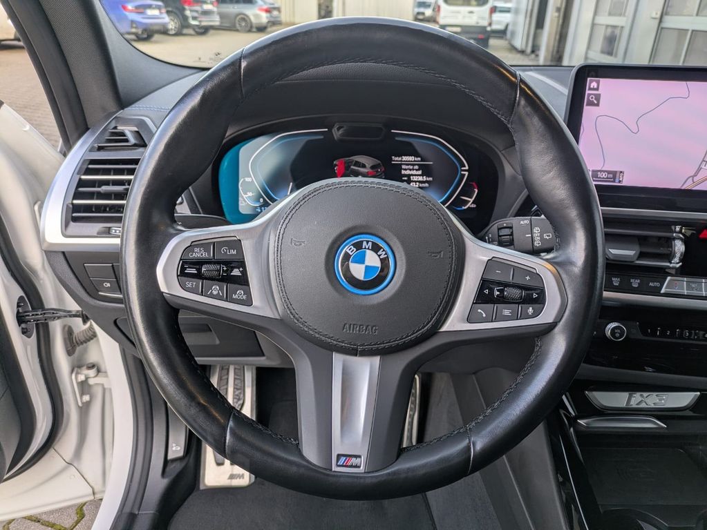 BMW iX3 2022