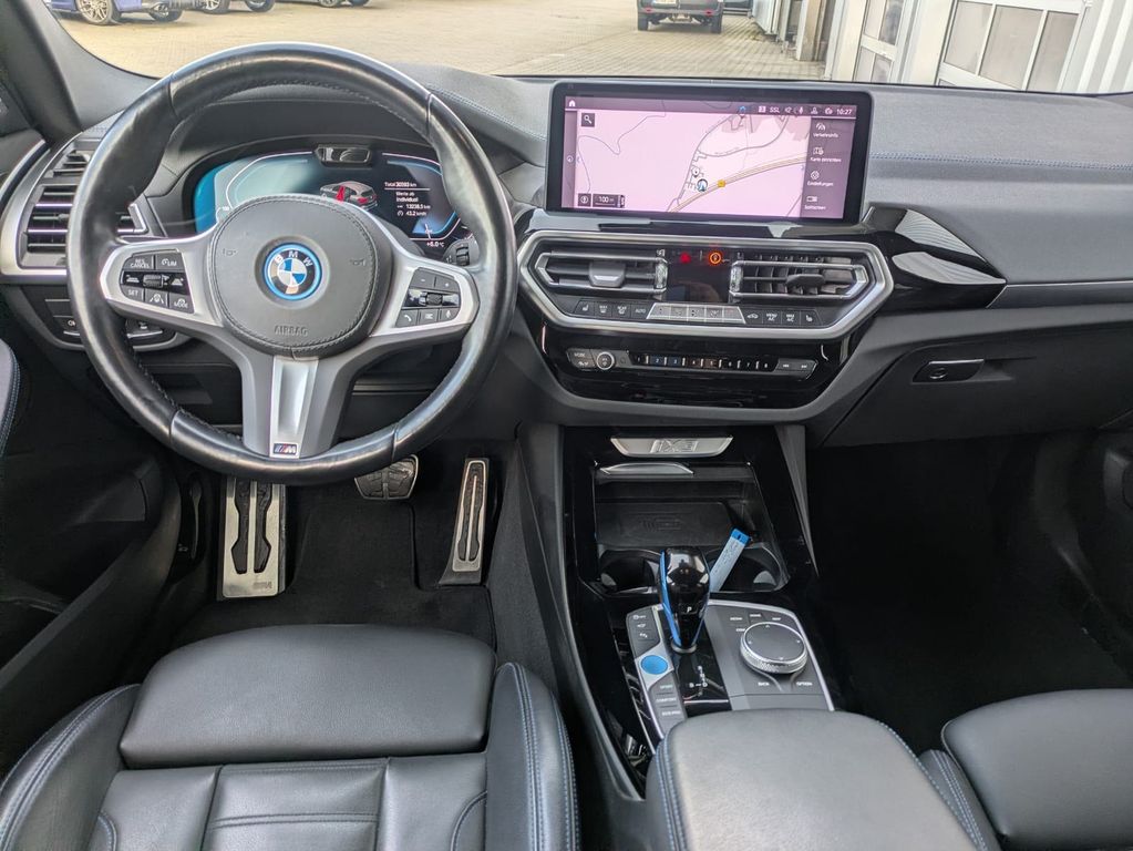 BMW iX3 2022