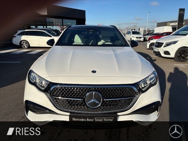 Mercedes-Benz E 300 2025