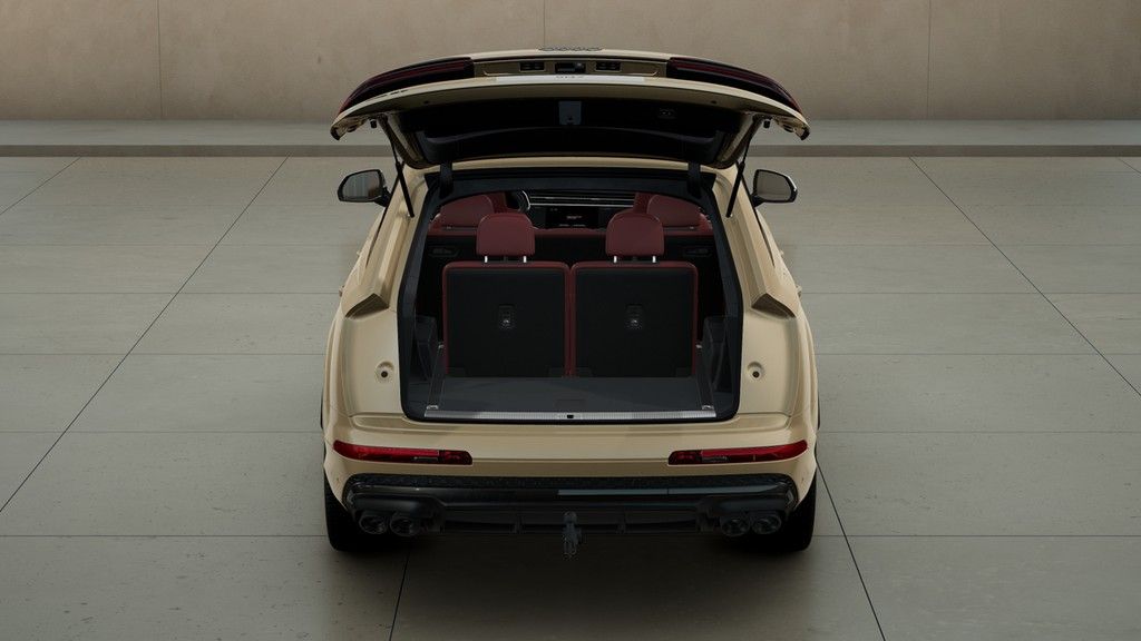 Audi SQ7 2025