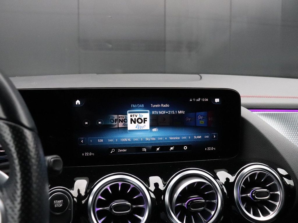 Mercedes-Benz EQA 2021