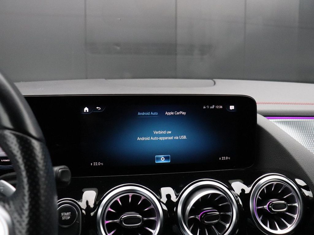 Mercedes-Benz EQA 2021