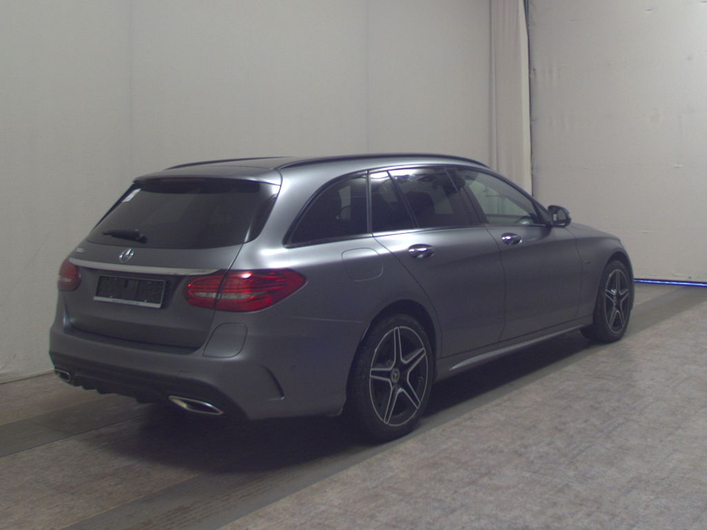 Mercedes-Benz C 300 2020