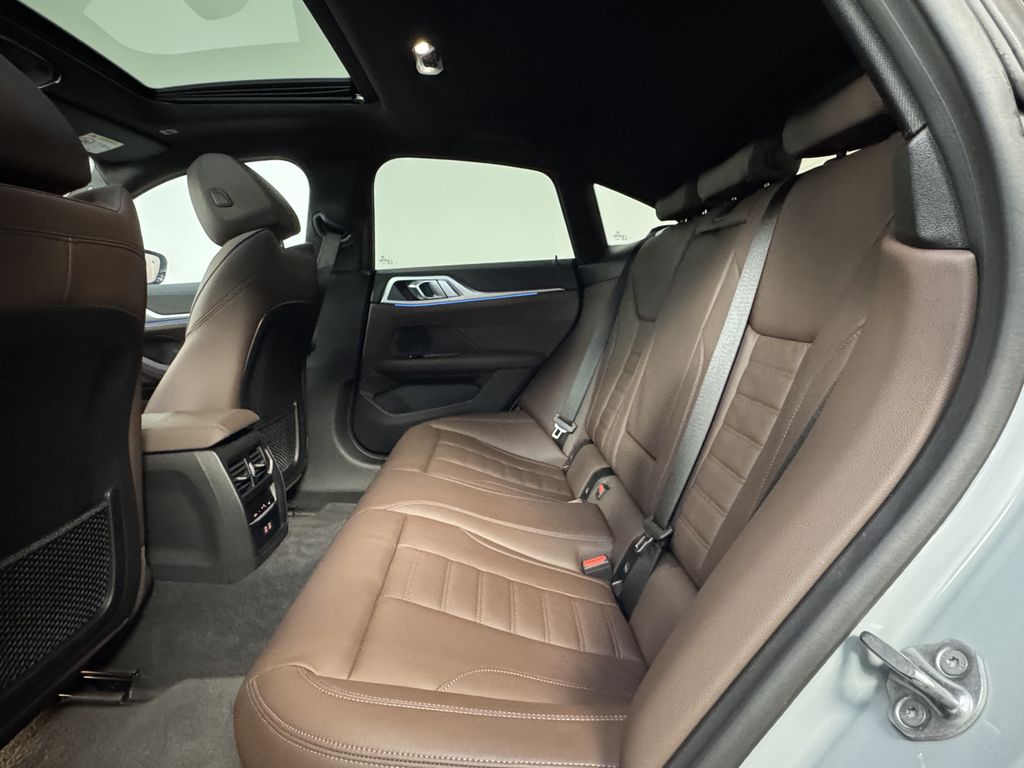 BMW i4 2024