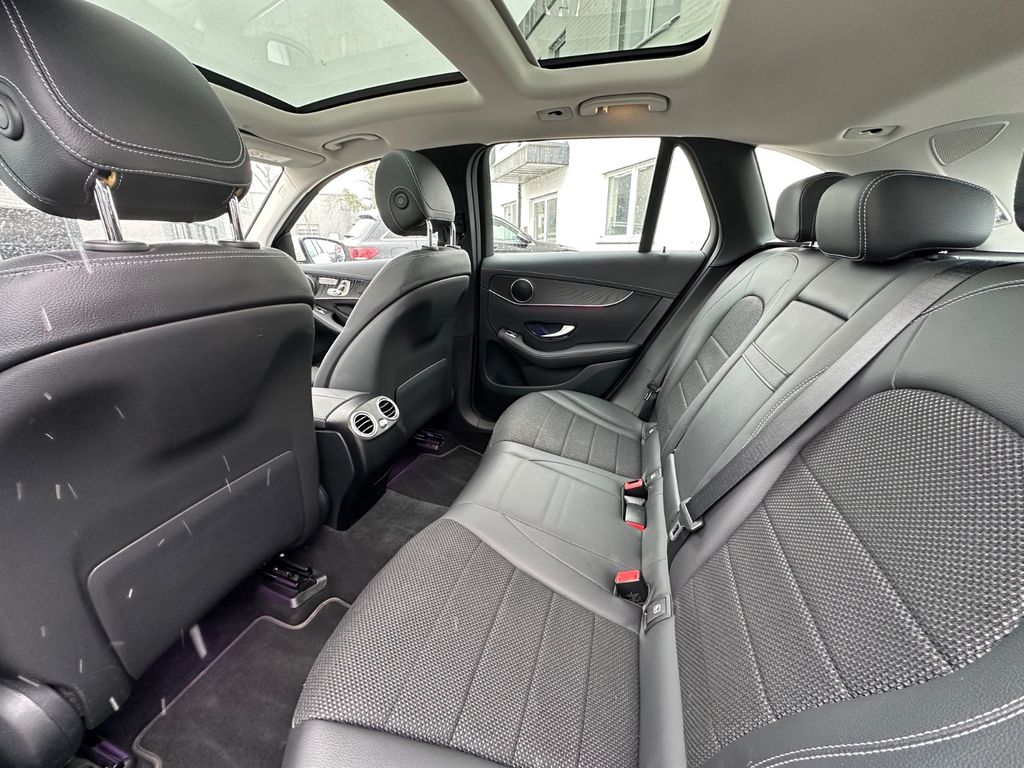 Mercedes-Benz GLC 300 2021