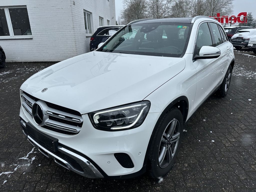 Mercedes-Benz GLC 300 2021