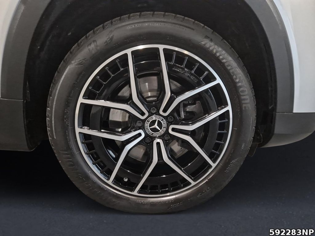 Mercedes-Benz EQB 2022