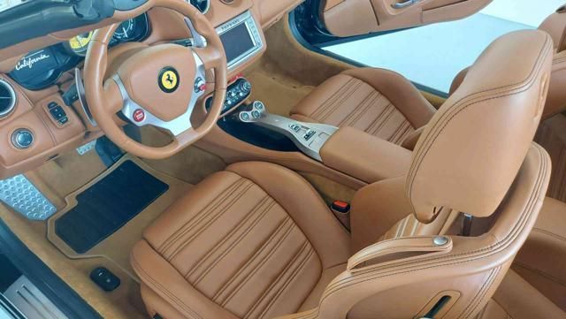 Ferrari California 2012
