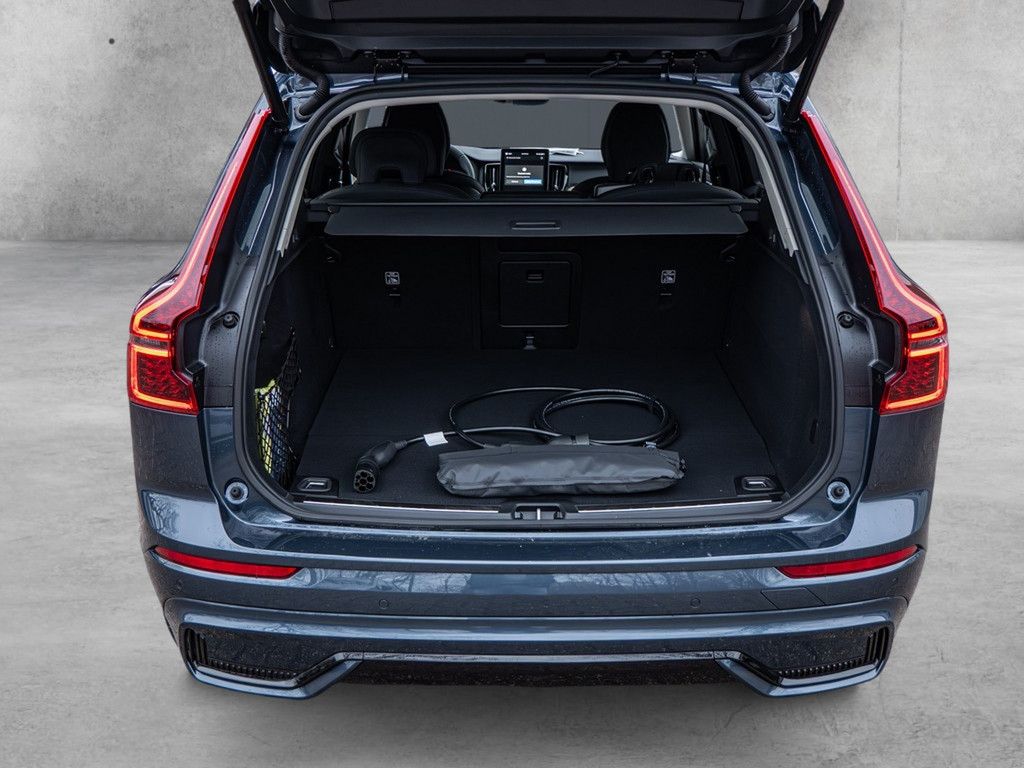 Volvo XC60 2025